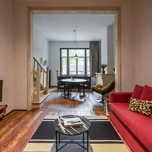 Smartflats - The Brooklyn Amberes