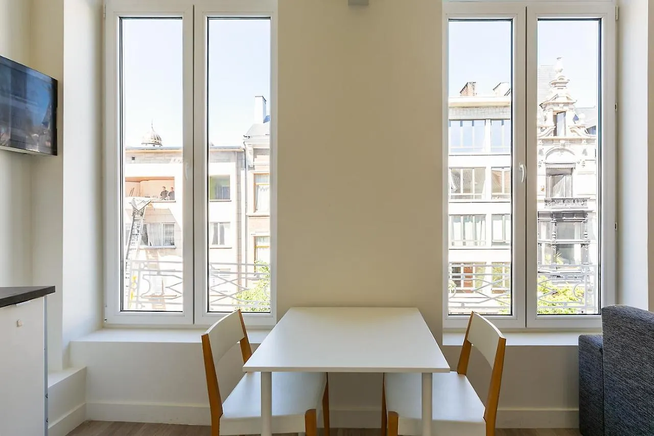 아파트 Nice Furnished Appartement Aaa- Location 안트베르펜