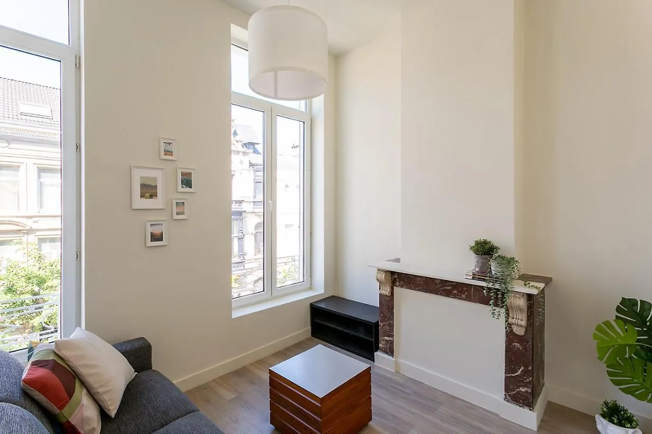 Nice Furnished Appartement Aaa- Location Antwerp Apartment