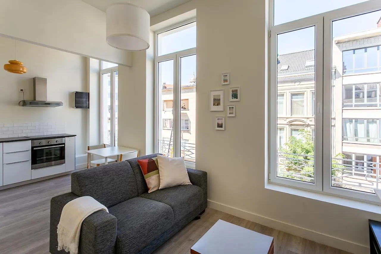 Nice Furnished Appartement Aaa- Location Antwerp