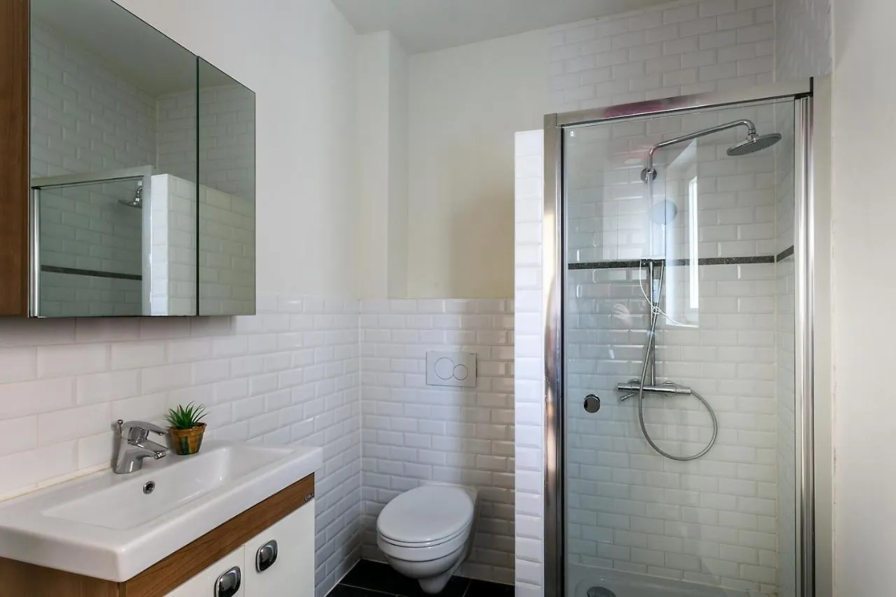Nice Furnished Appartement Aaa- Location Antwerp Belgium